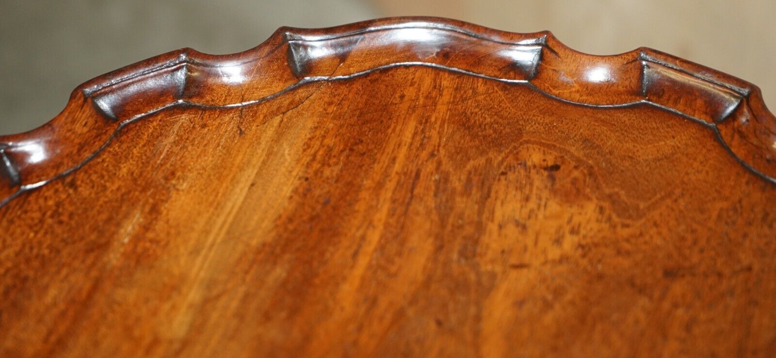 1350.0 Exquisite Cir 1860 Antique Flamed Mahogany Pie Crust Side End Lamp Tripod Table photo