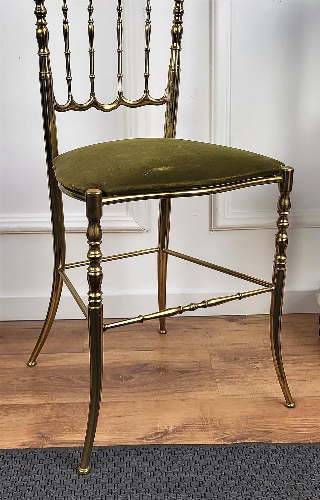 1970s Italian Gilt Brass Chiavari Chair photo vinterior