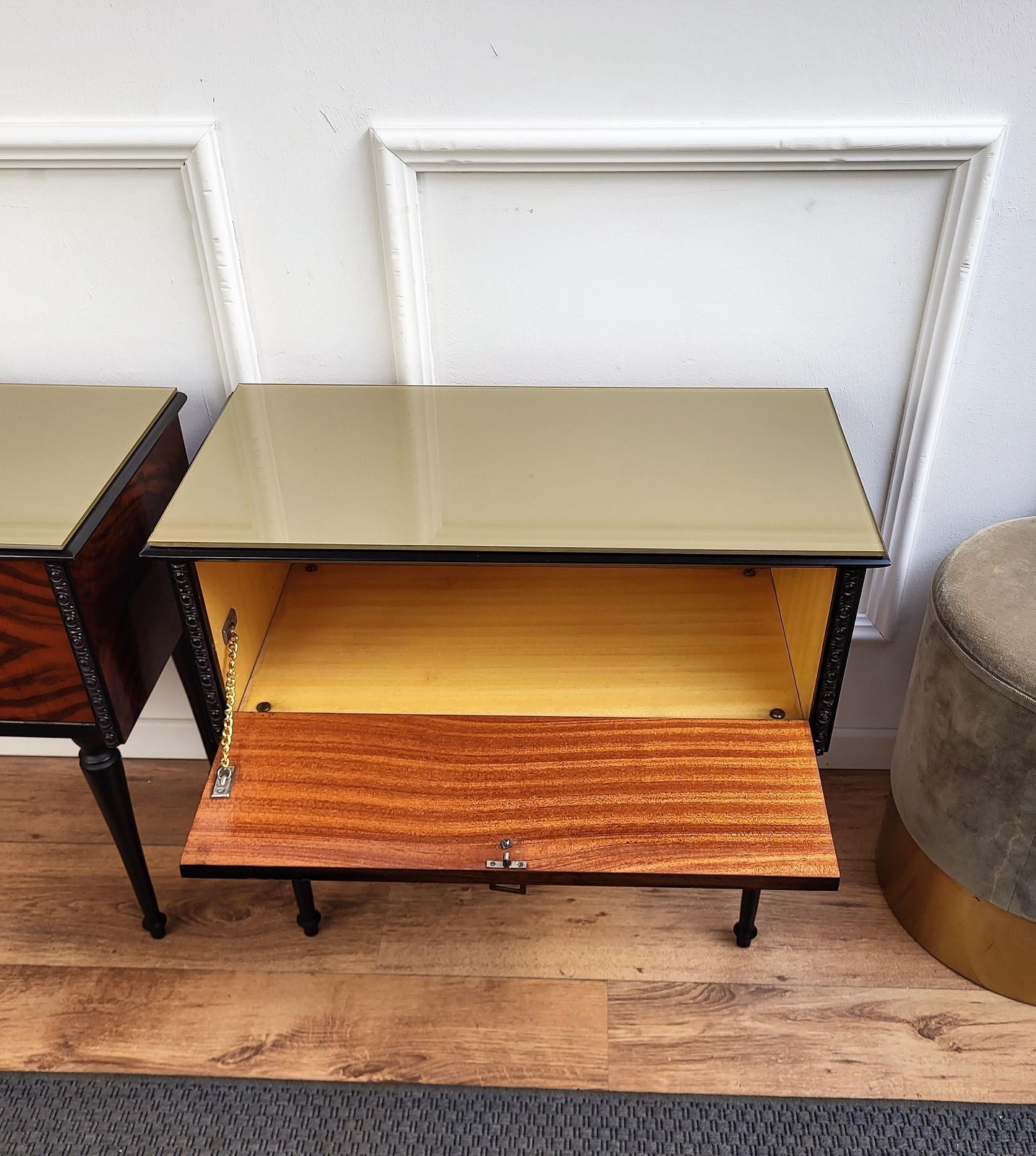 Pair Of Italian Midcentury Art Deco Nightstands Bedside Tables Walnut Glass Top photo 1408.0