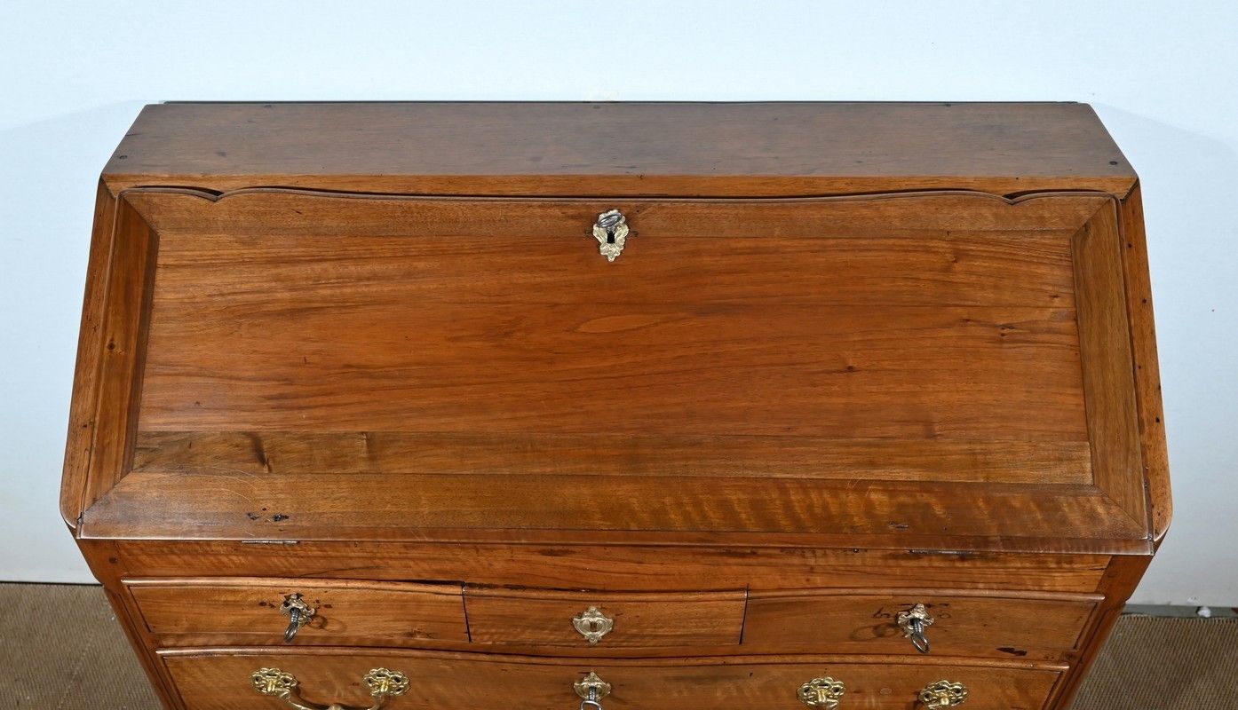 Scriban Chest Of Drawers In Walnut, Louis XV Period   18th Century photo vinterior