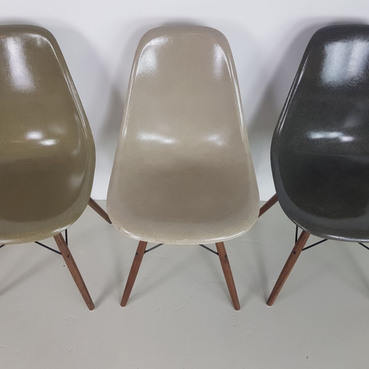 Eames Herman Miller Dsw Side Chairs In Greys   Umber / Grey / Greige / Parchment photo Furniture