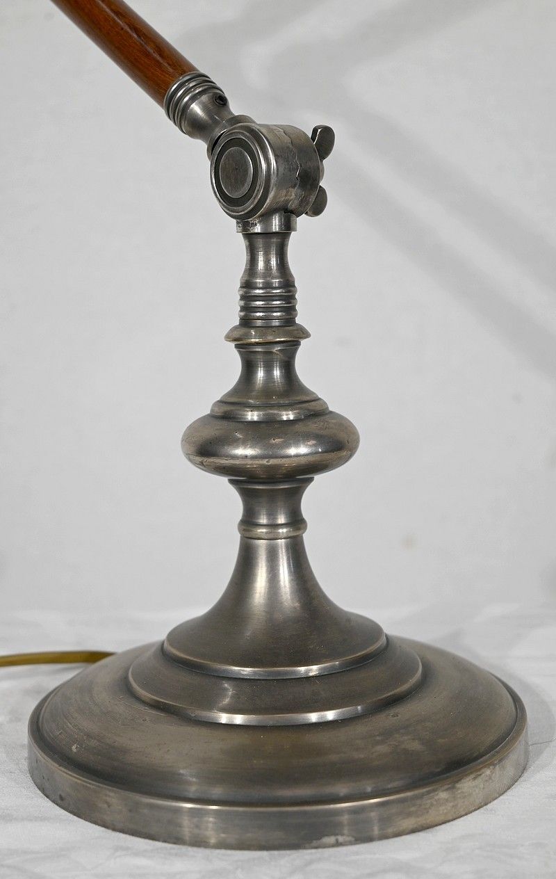 photo furniture Articulated Arm Lamp In Metal And Wood, 1920s