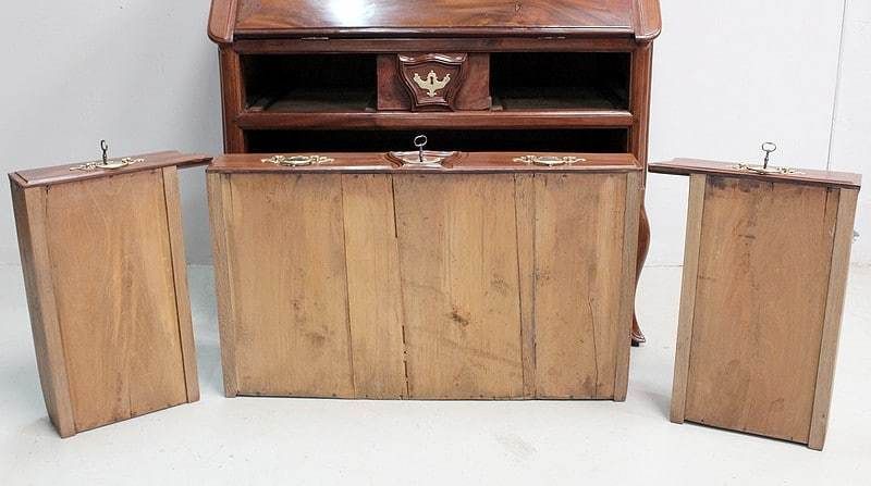 Shipowner's Desk In Mahogany, Nantes Region, Louis XV Period   18th Century photo vinterior