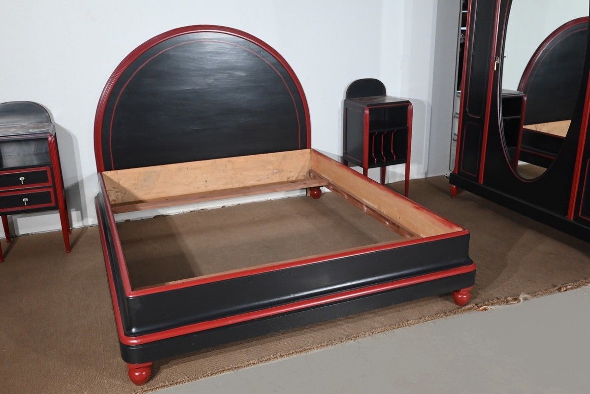 Rare 5 Piece Bedroom Set In Painted Wood, Art Deco   Early 20th Century photo for sale