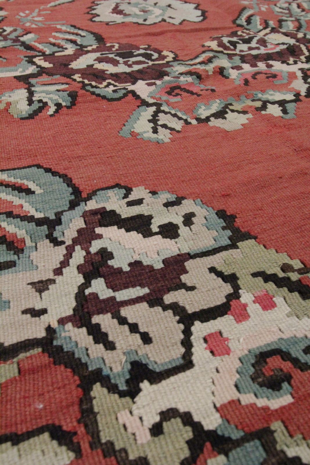 Traditional Floral Wool Kilim Handmade Rug Antique Living Room Area Rug photo Textiles