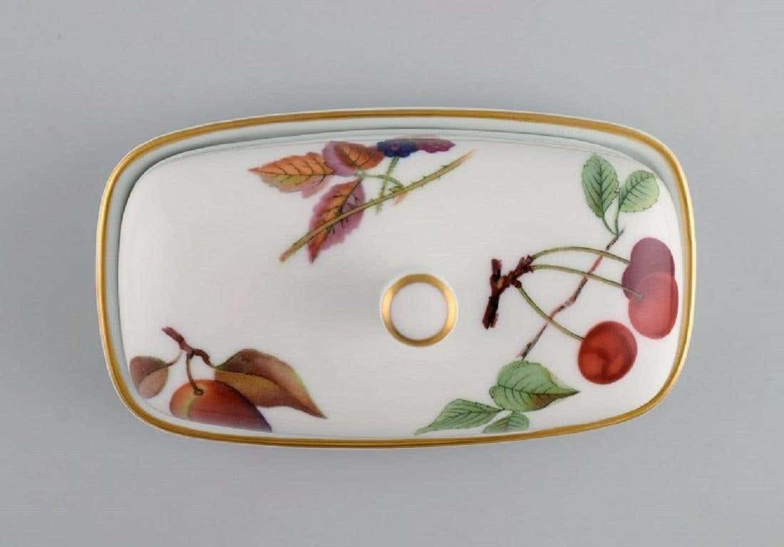 Royal Worcester, England, Six Pieces Of Evesham Porcelain Decorated With Fruits photo 331.0