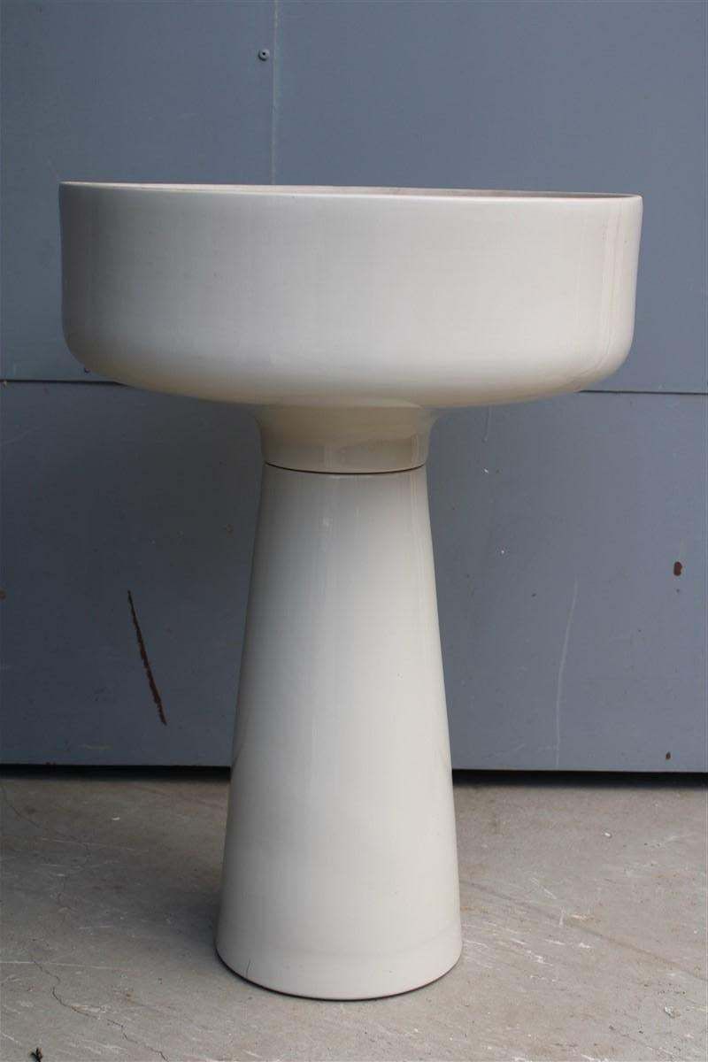 Angelo Mangiarotti White Porcelain Plant Holder For Brambrilla Brothers 1960s photo furniture