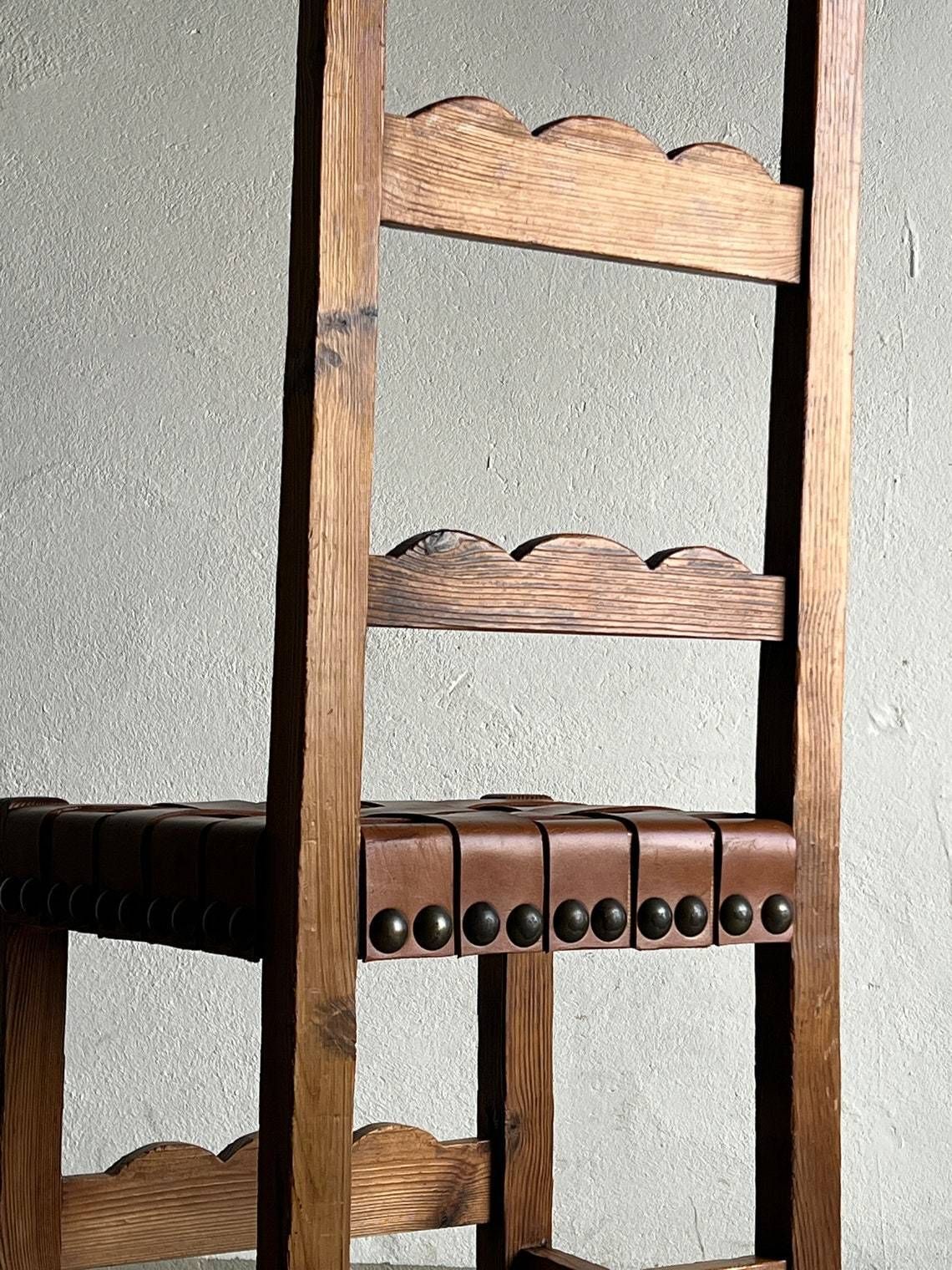 2 Brutalist Leather Seat Chairs / Carved Oak / Vintage photo vinterior