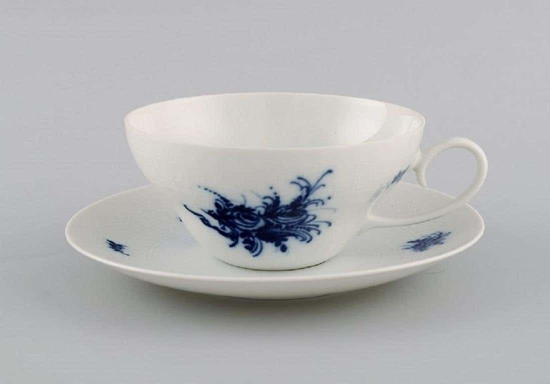 Bjørn Wiinblad For Rosenthal, 11 Romanze Blue Flower Teacups With Saucers, 1960s photo furniture