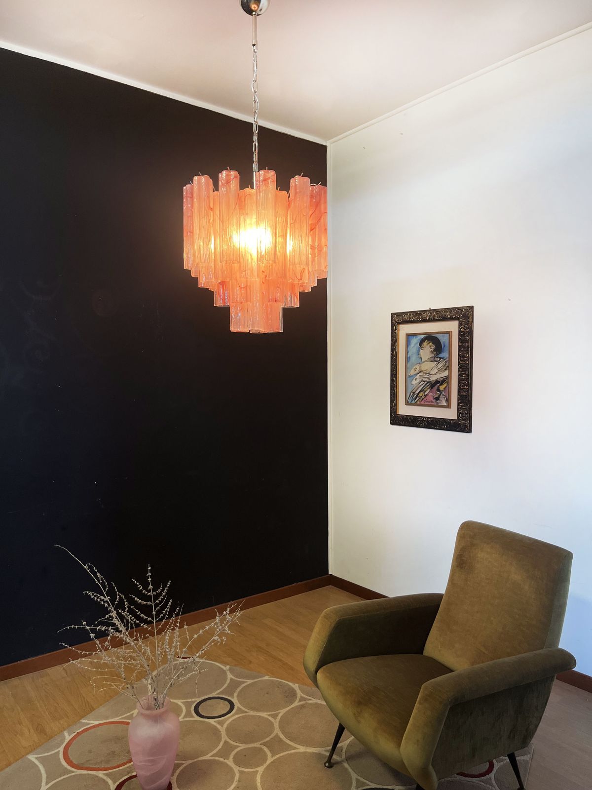 Fantastic Glass Tube Chandelier   36 Albaster Pink Glasses photo 870.0