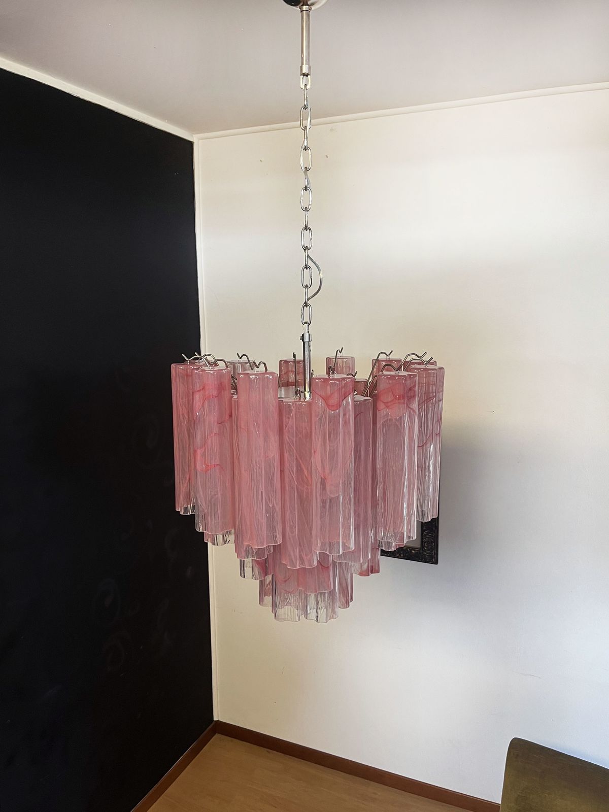 photo furniture Fantastic Glass Tube Chandelier   36 Albaster Pink Glasses