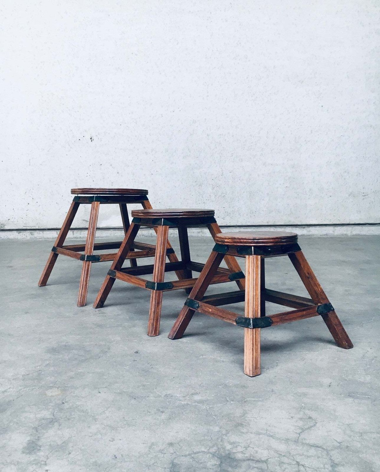 Meubels Handgemaakt Wabi Sabi Stijl Nesttafelset, Frankrijk, Ca. Jaren 1950 photo