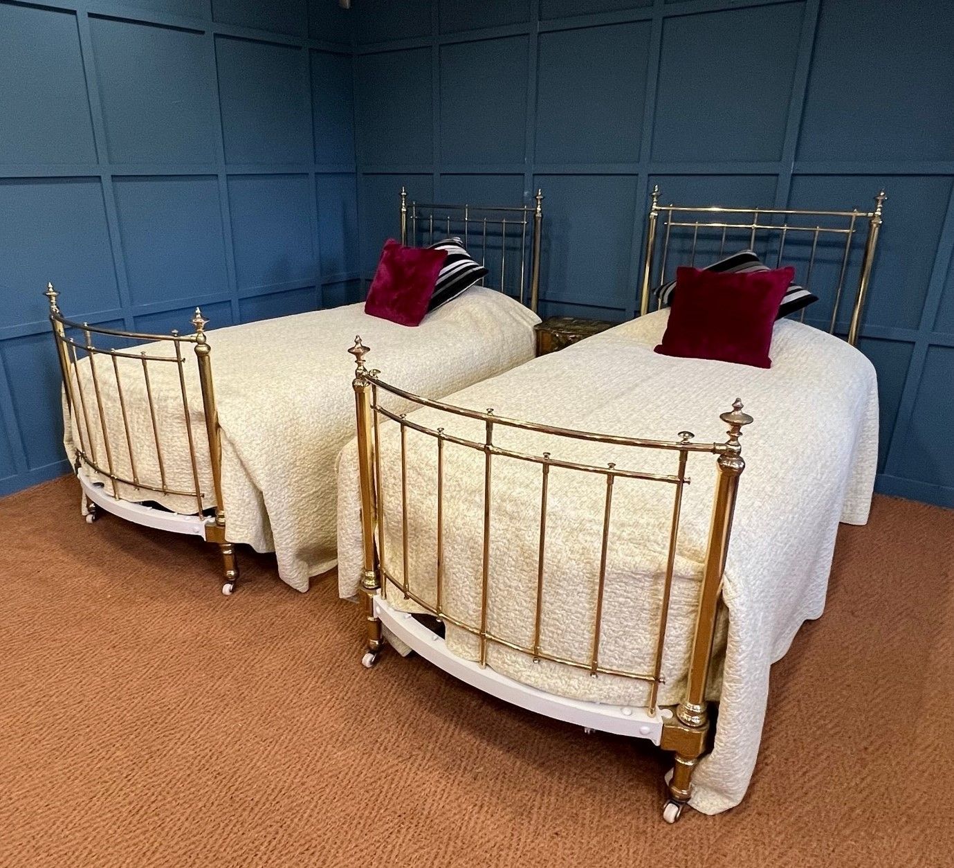 Pair Of Stunning Antique English Winfield Large Single Brass Beds