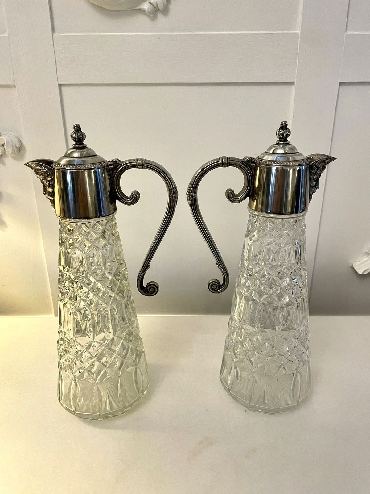 Pair Of Antique Early 20th Century Quality Silver Plated And Cut Glass Claret Jugs photo vinterior