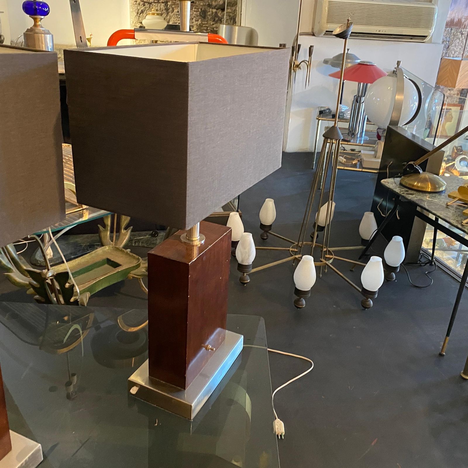 Set Of Two 1980s Modernist Wood And Metal Italian Table Lamps photo buy