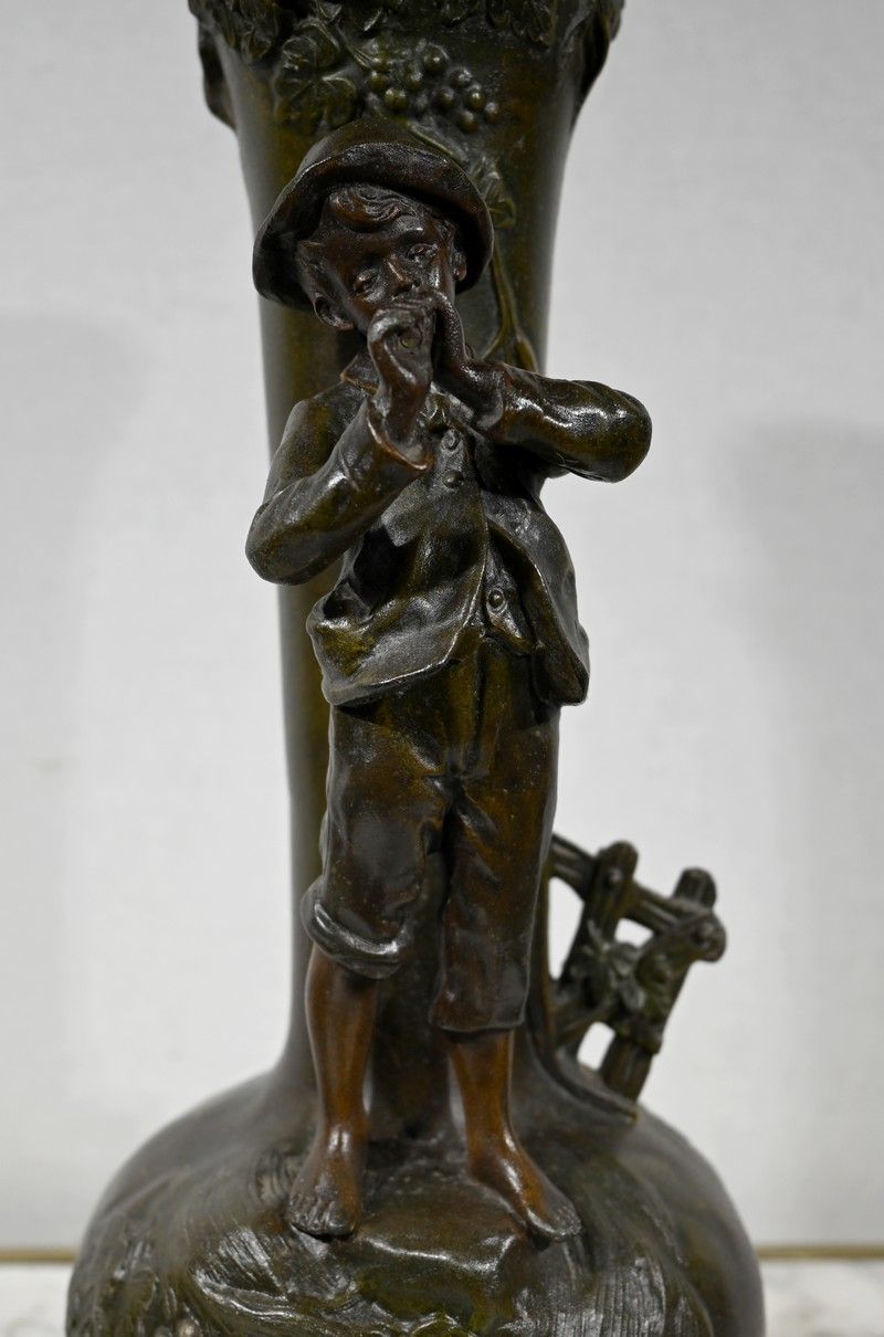 photo furniture Pair Of Spelter Vases "Musician Children", After A. Moreau   Late 19th Century