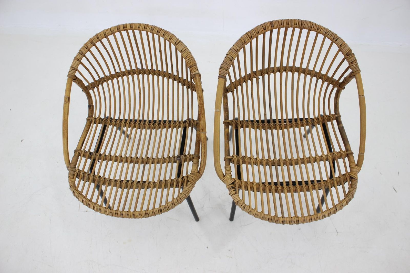 photo furniture 1970s Pair Of Alan Fuchs Rattan And Iron Lounge Chairs, Czechoslovakia