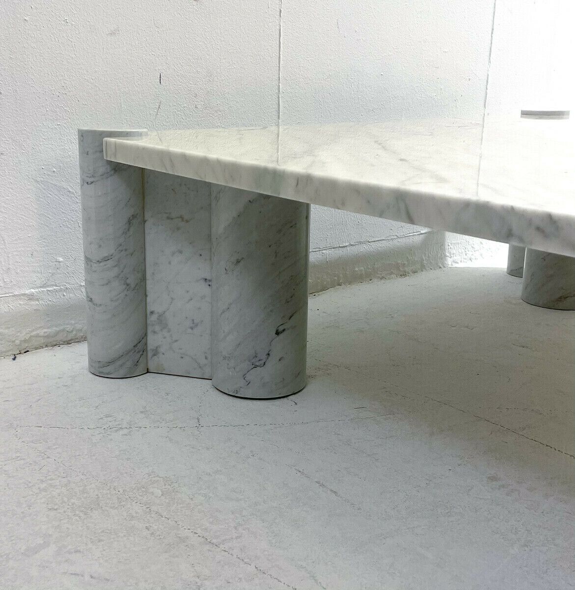 White Carrara Marble Coffee Table By Gae Aulenti For Knoll Inc photo 11395.0