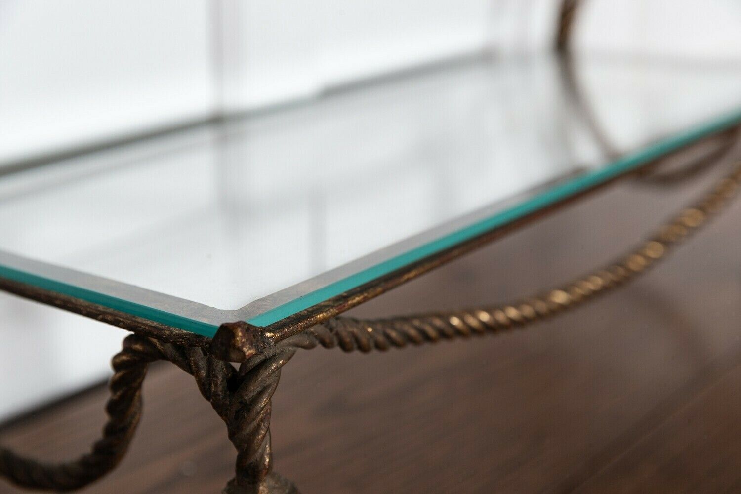 photo vintage Mid.C Italian Gilt Iron Rope & Tassle Wall Shelves