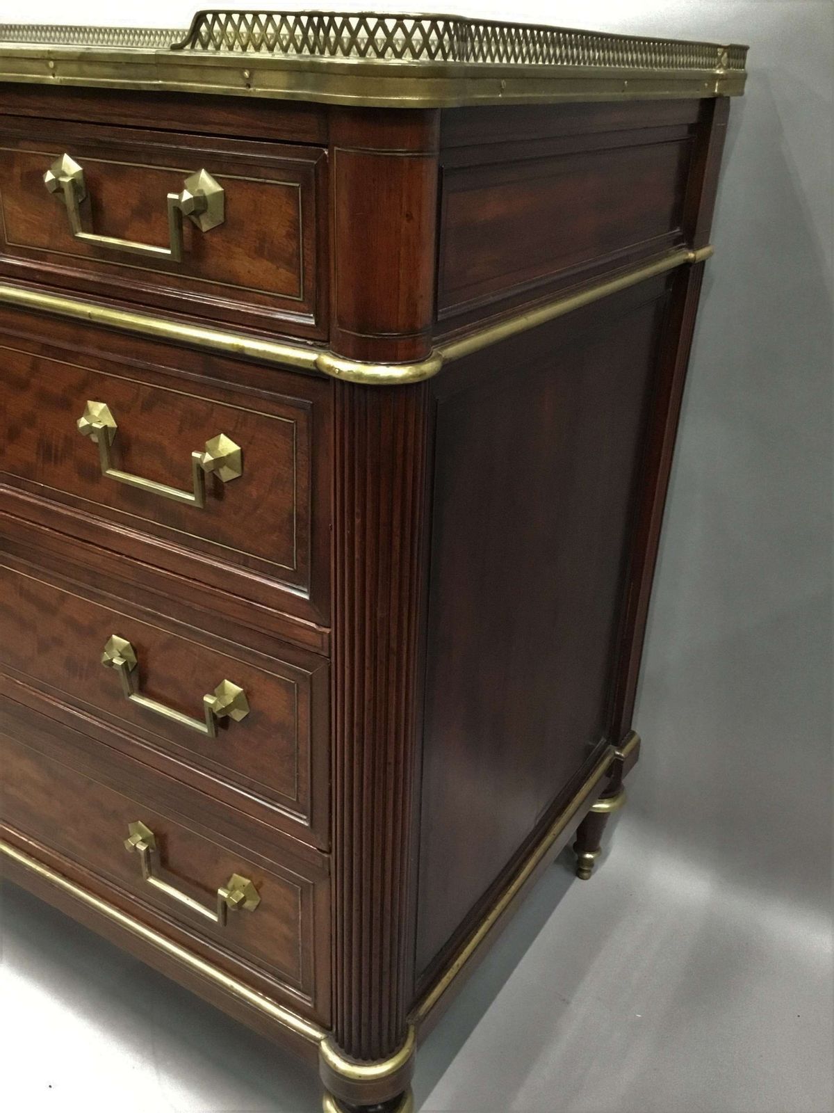 Late C18th Louis XVI Neoclassical Figured Mahogany Commode photo furniture