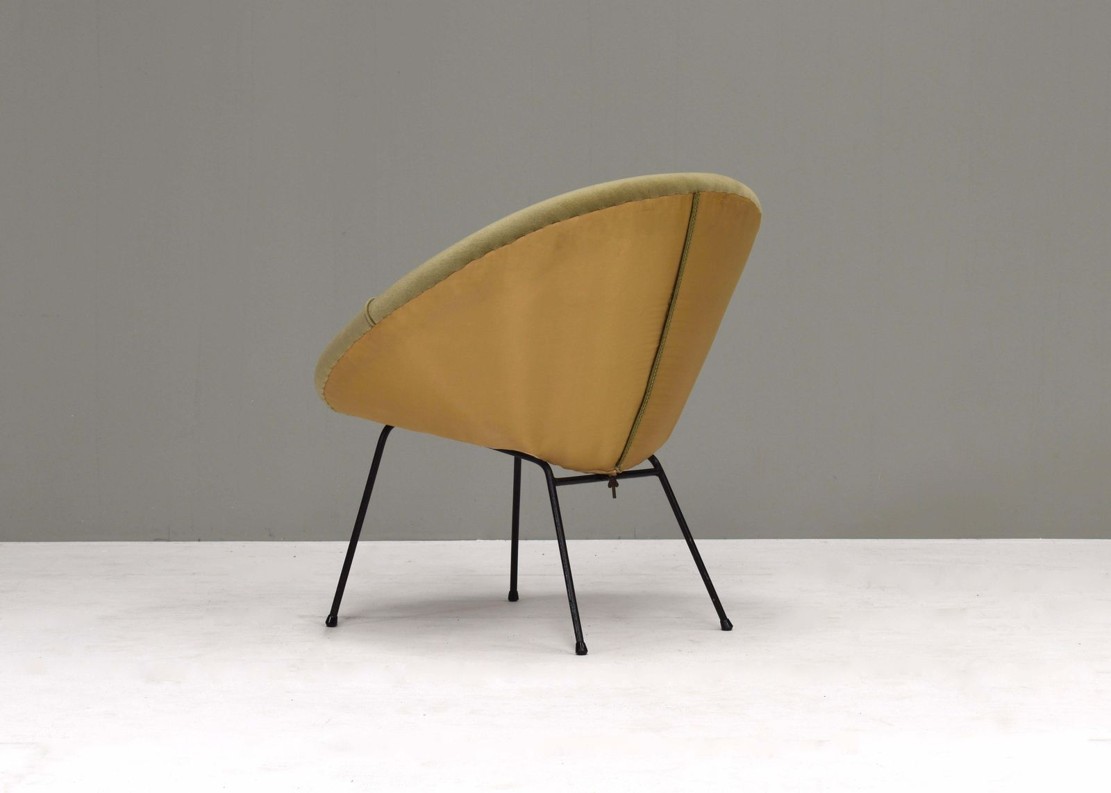 photo buy Sculptural Circle Chair In Original Mohair Velvet And Black Metal Base, 1950's