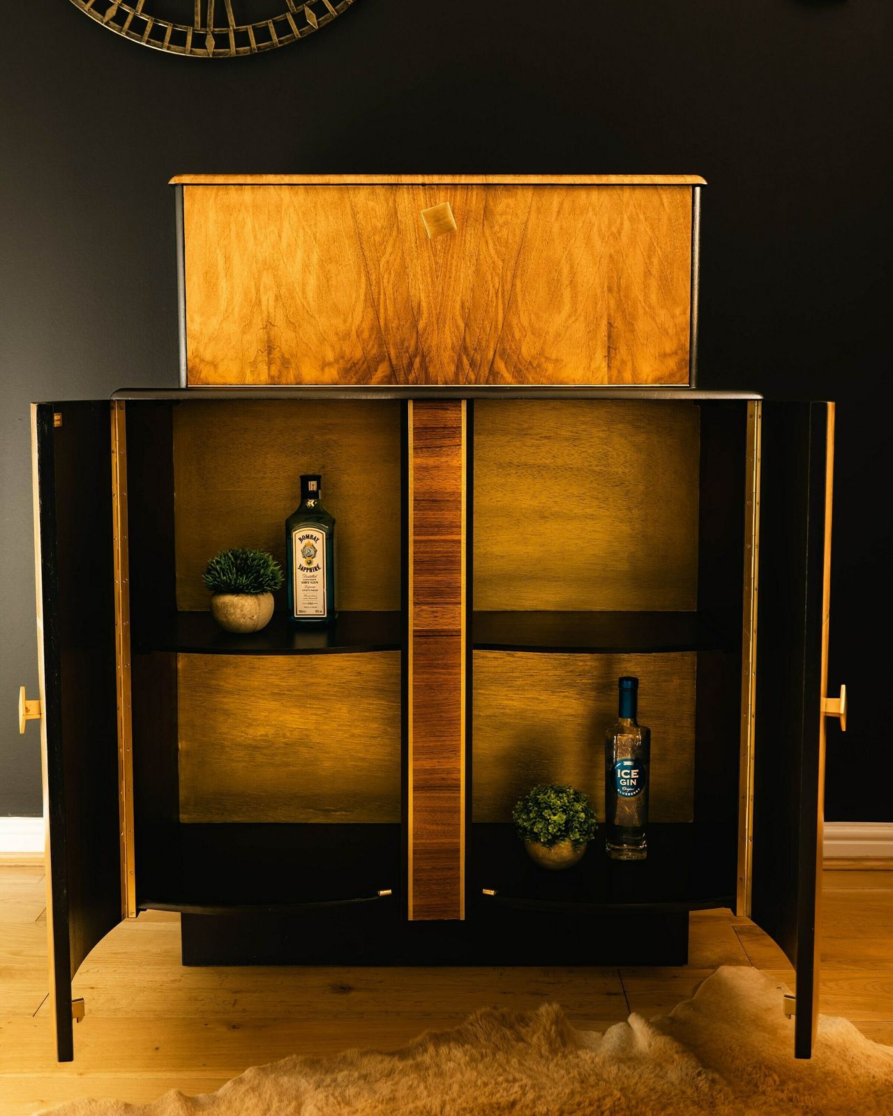 Asteria Cocktail Cabinet/ Drinks Cabinet Art Deco Cocktail Bar photo vinterior