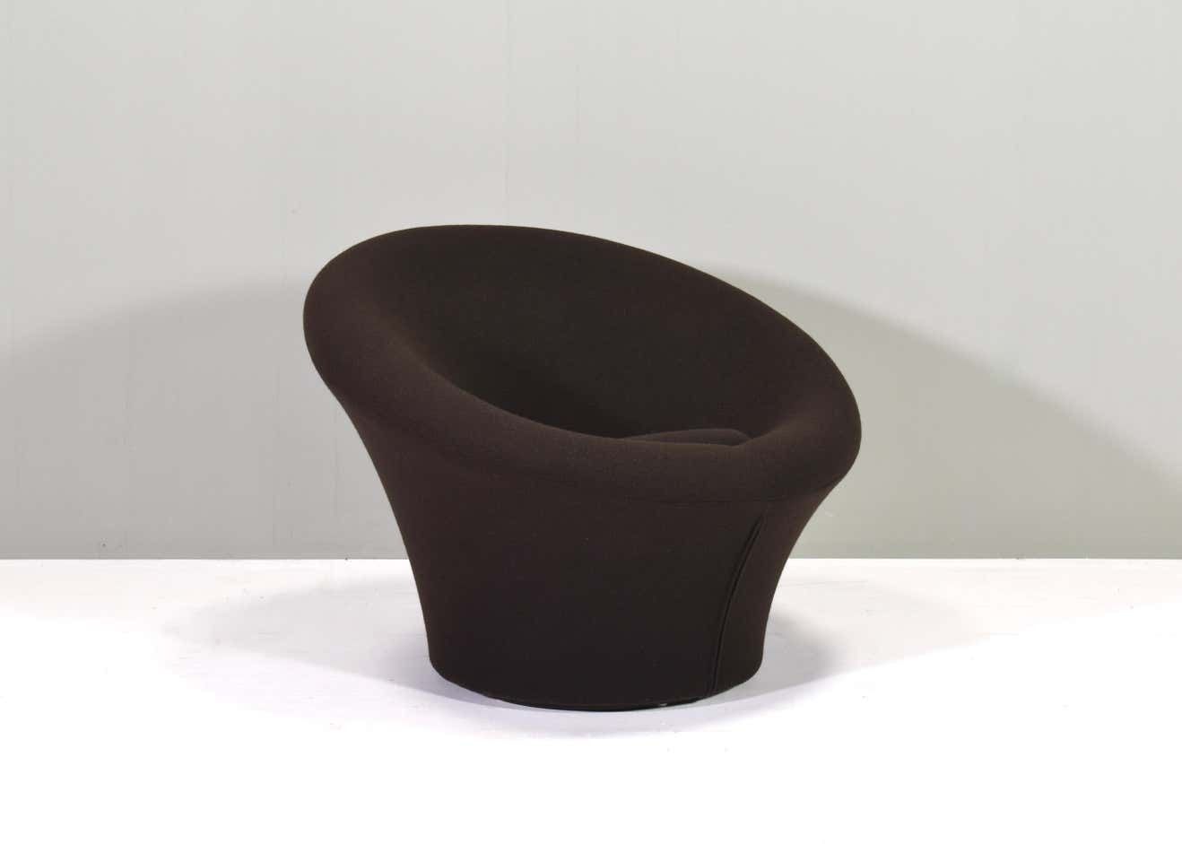 Pierre Paulin F560 Mushroom For Artifort, Netherlands, Circa 1970 photo furniture