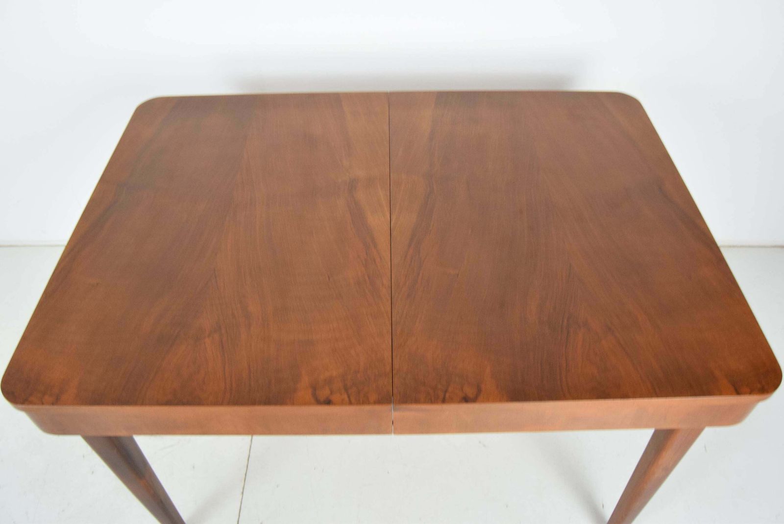 photo furniture Art Deco Extendable Dining Table,Designed By Jindrich Halabala,1940's.