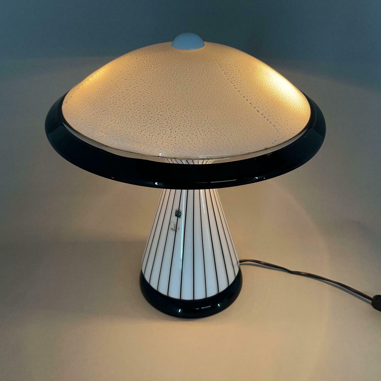 1980's Rare Italian Mushroom Vetri Murano Glass Table Lamp By Zonca, Labeled photo Lighting
