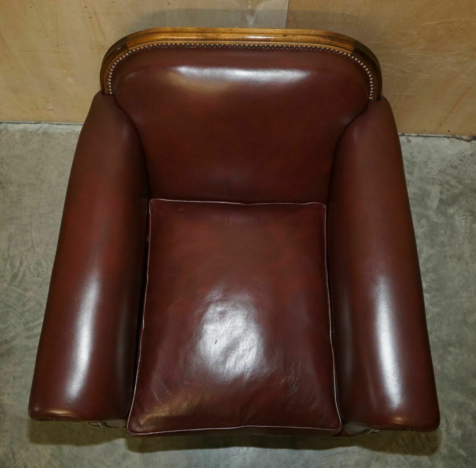 Antique Victorian Pair Of Claw & Ball Feet Brown Leather Walnut Club Armchairs photo vinterior