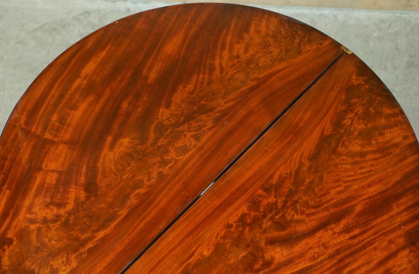 photo vintage Circa 1800 Fully Restored French Directorie Demi Lune Extending Card Games Table