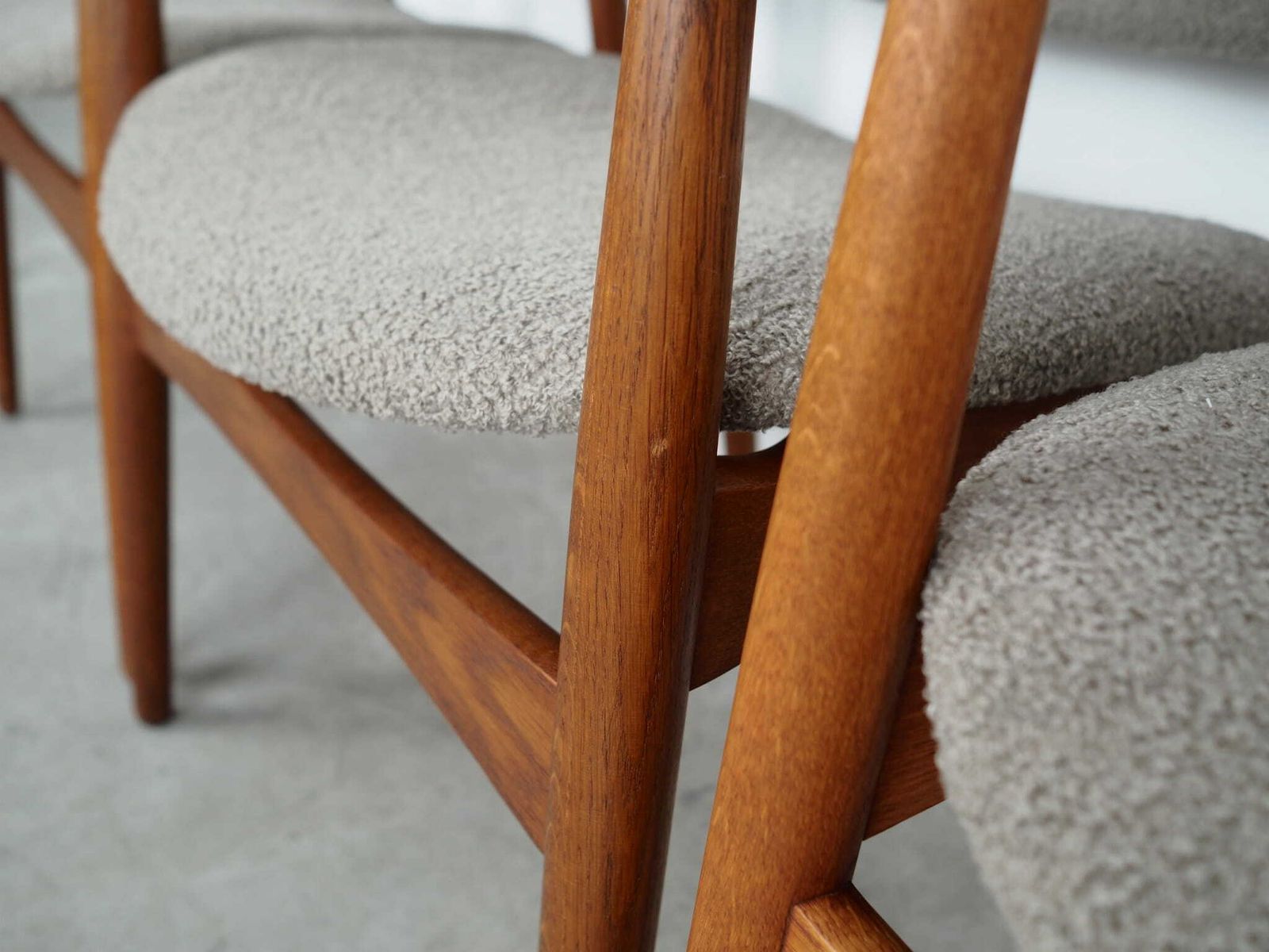 photo vintage Eiken Fauteuil, Deens Design, Ca. Jaren 1960, Ontwerp: Ejner Larsen & Aksel Bender Madsen, Productie: Fritz Hansen