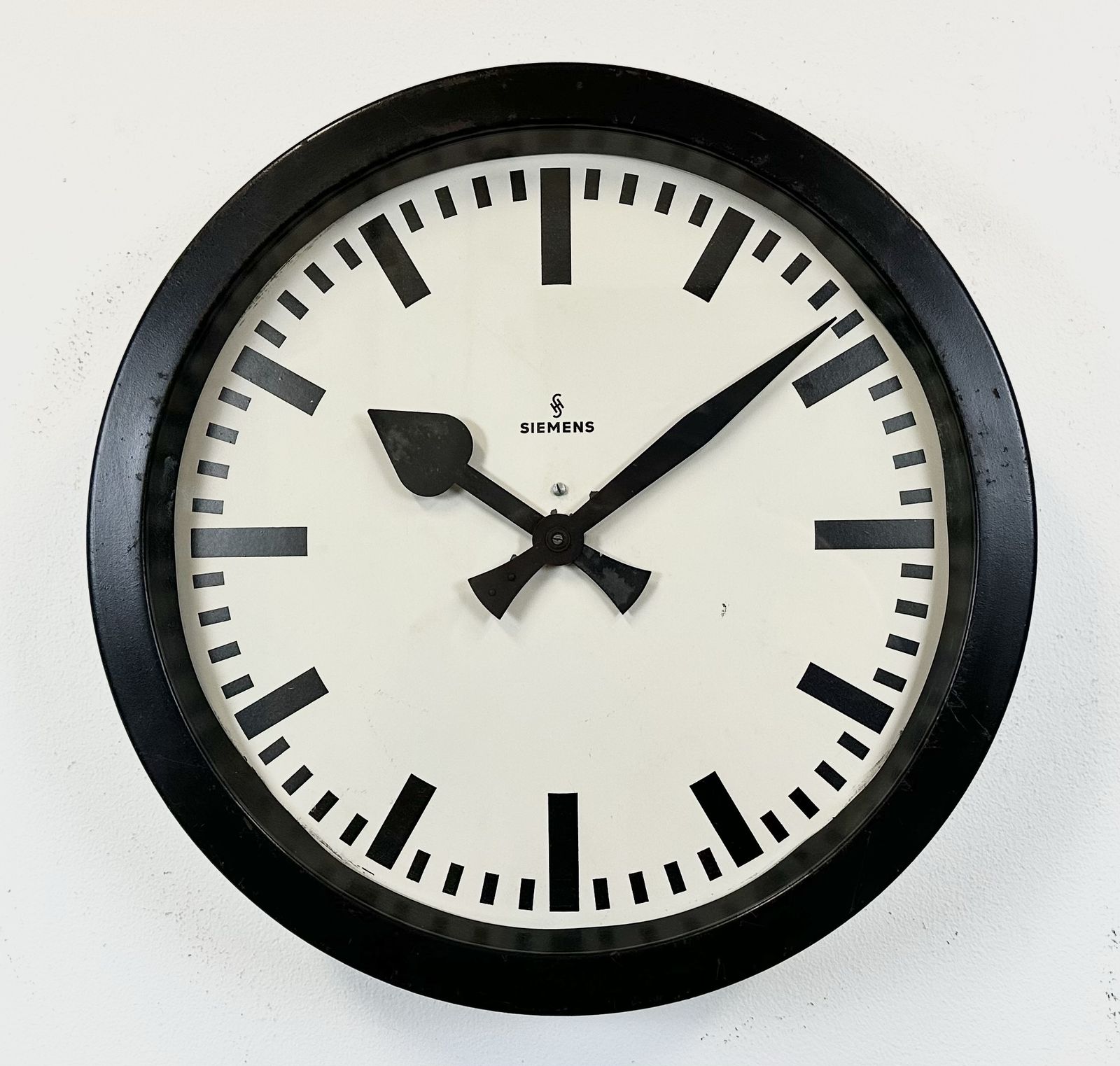 Black Industrial Factory Wall Clock From Siemens, 1950s photo vinterior
