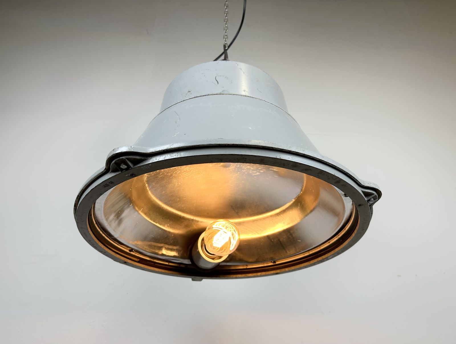 Industrial Polish Cast Aluminium Factory Pendant Lamp From Mesko, 1970s photo 199.0