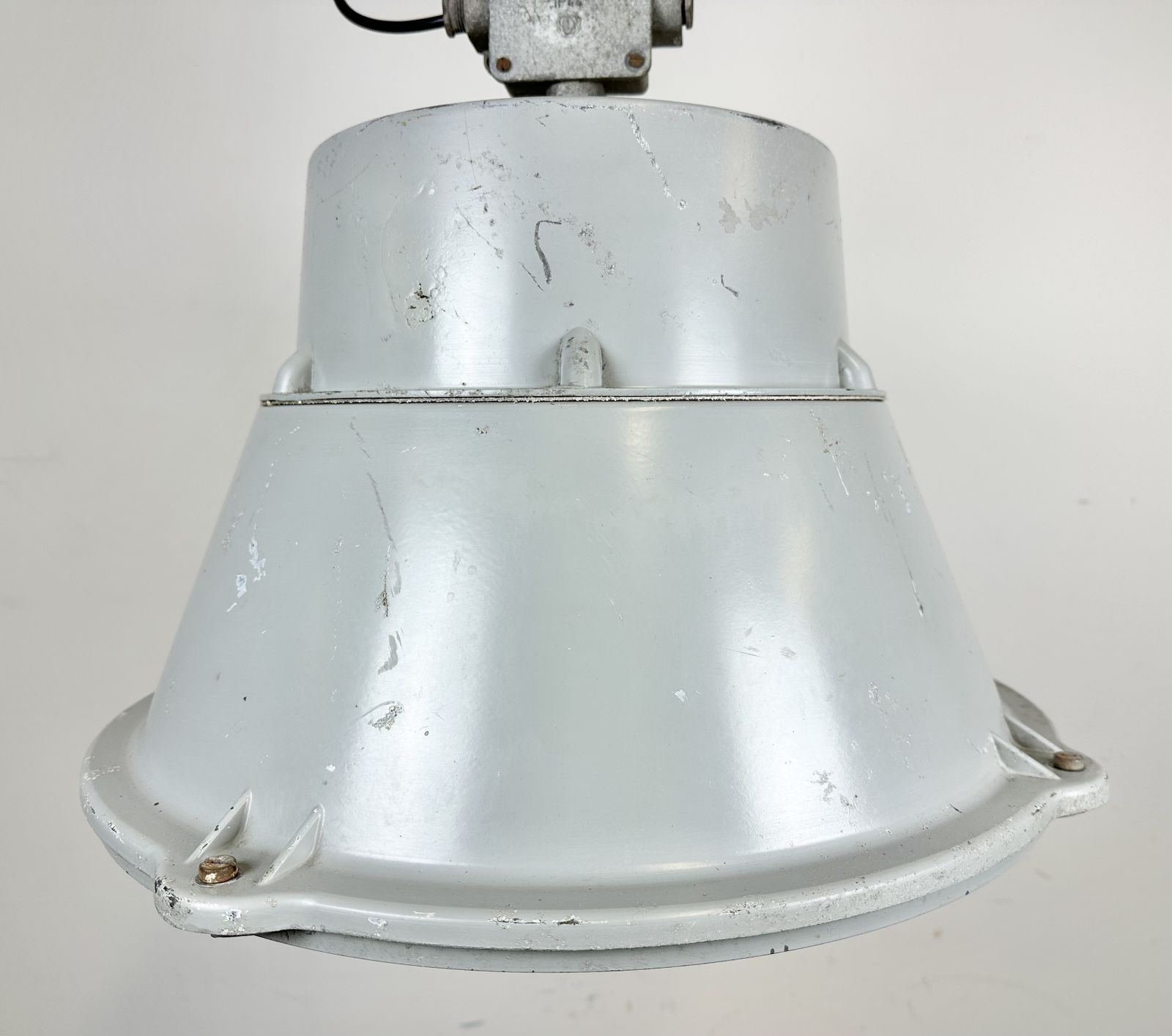 Industrial Polish Cast Aluminium Factory Pendant Lamp From Mesko, 1970s photo vintage