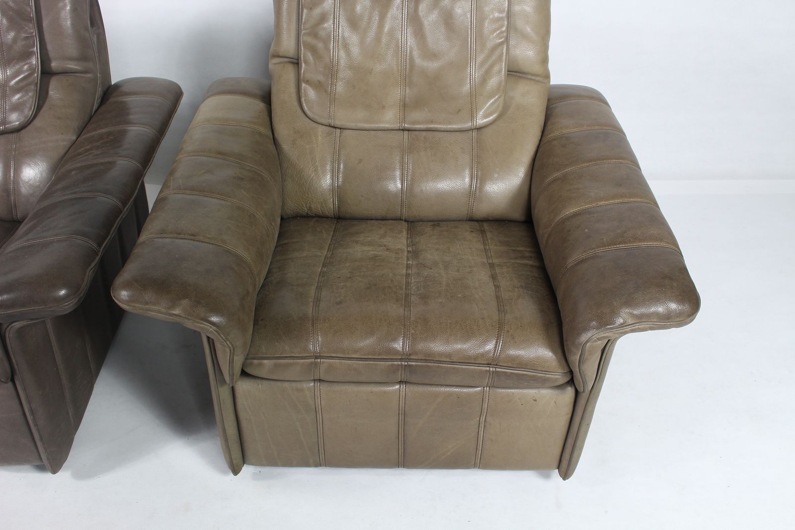 Furniture Buffalo Leather Lounge Chair By De Sede Of Switzerland 1970s'  photo