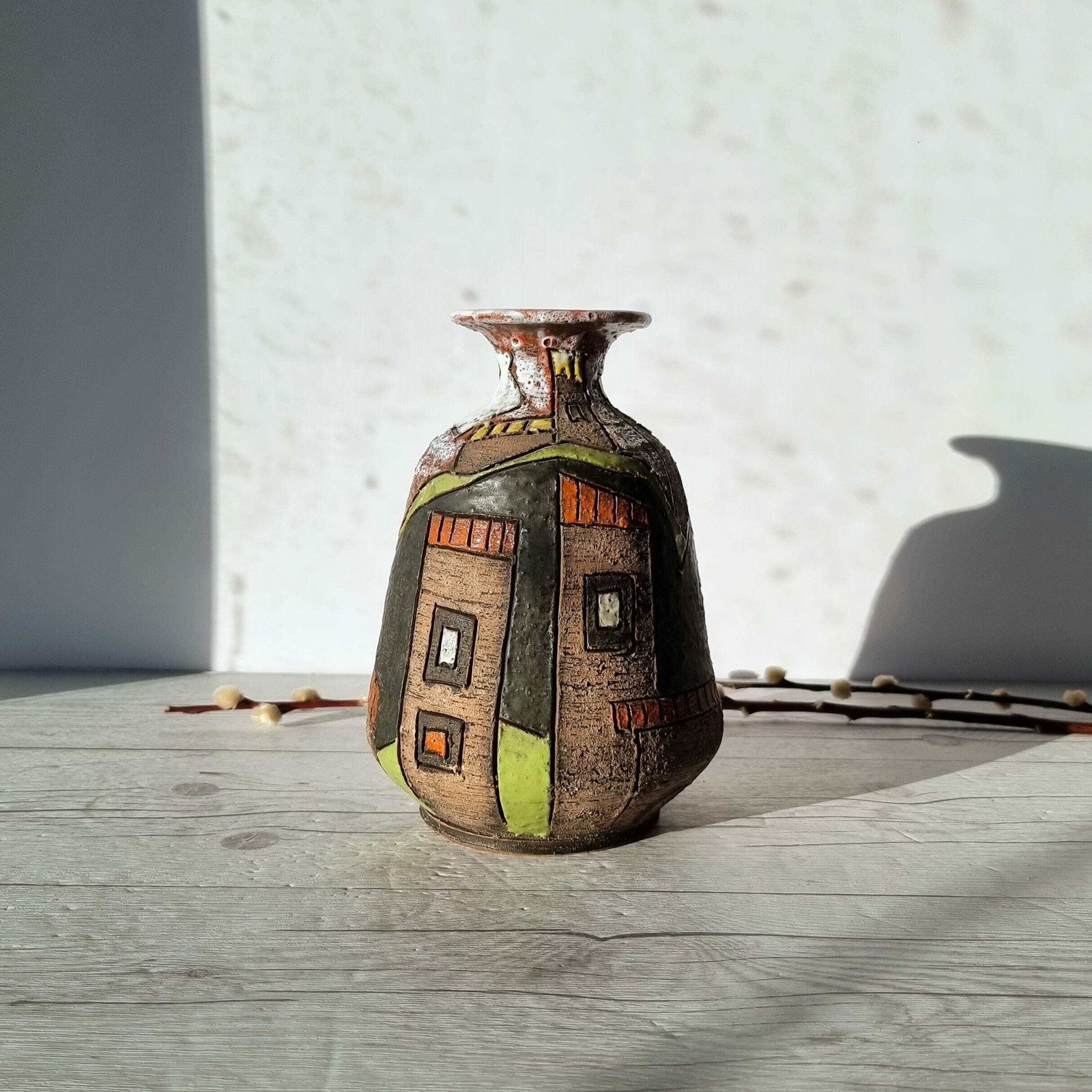 Fratelli Fanciullacci, Stylised Town Series, Sgraffito On Clay, Gloss And Lava Glaze Décor Vase photo vinterior