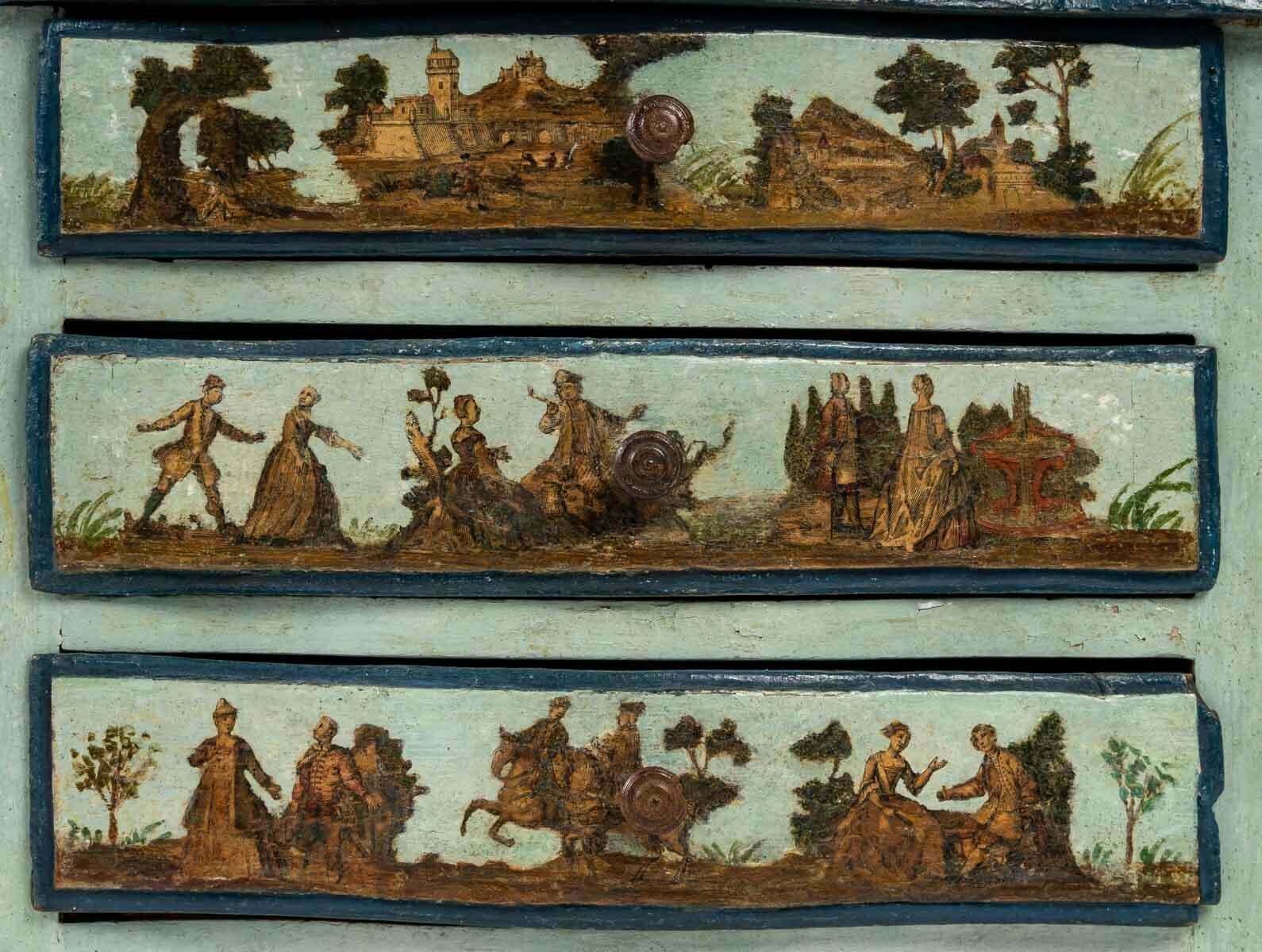 Chest Of Drawers From The End Of The 18th Century photo vinterior