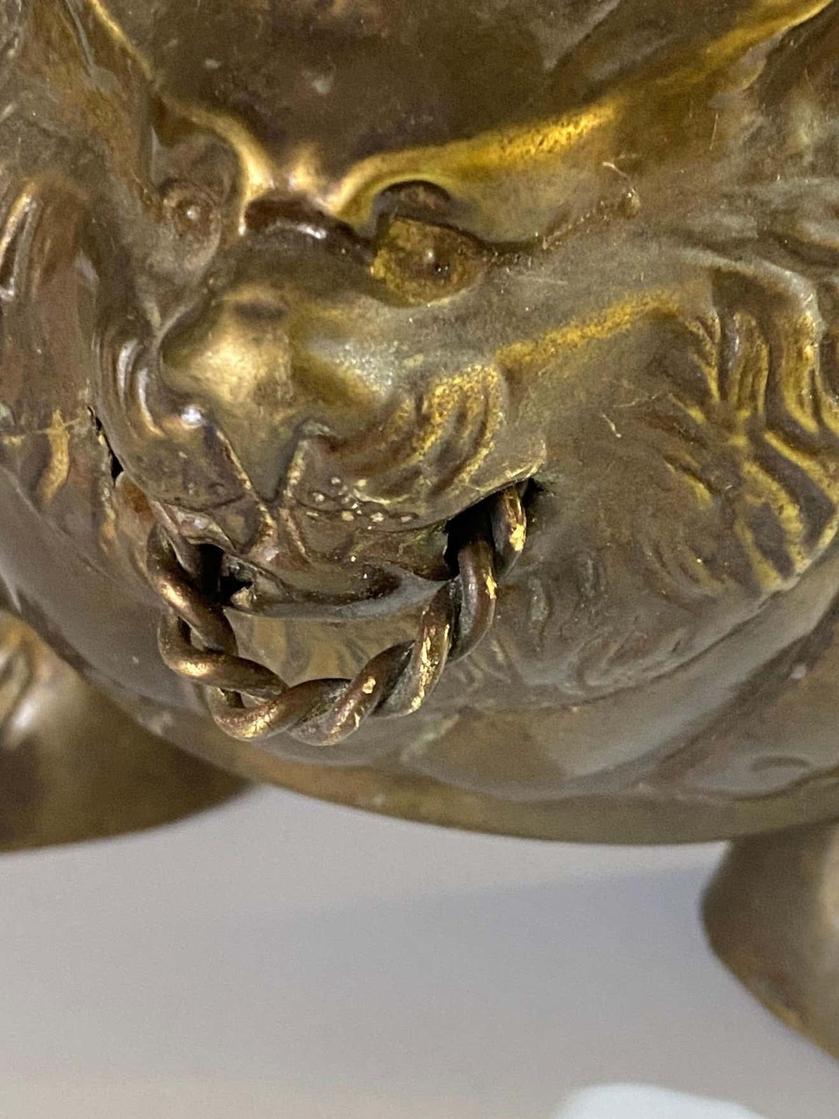 French Jardinière In Polished Brass With Handles In The Shape Of A Ring Of Lions, 19th Century photo vinterior