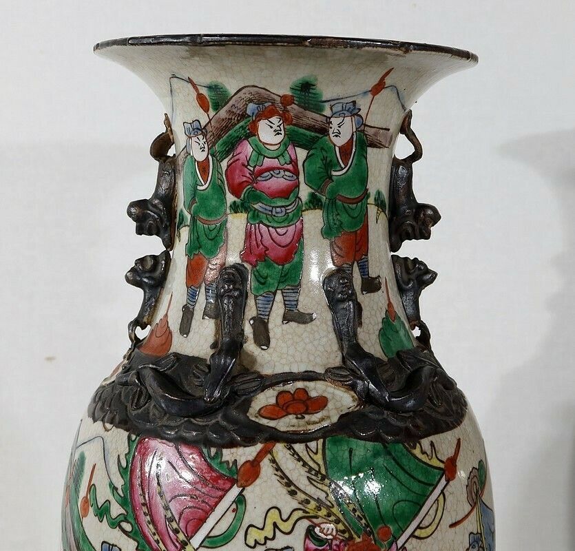 2502.9 Pair Of Nanjing Porcelain Vases, China, Late 19th Century photo