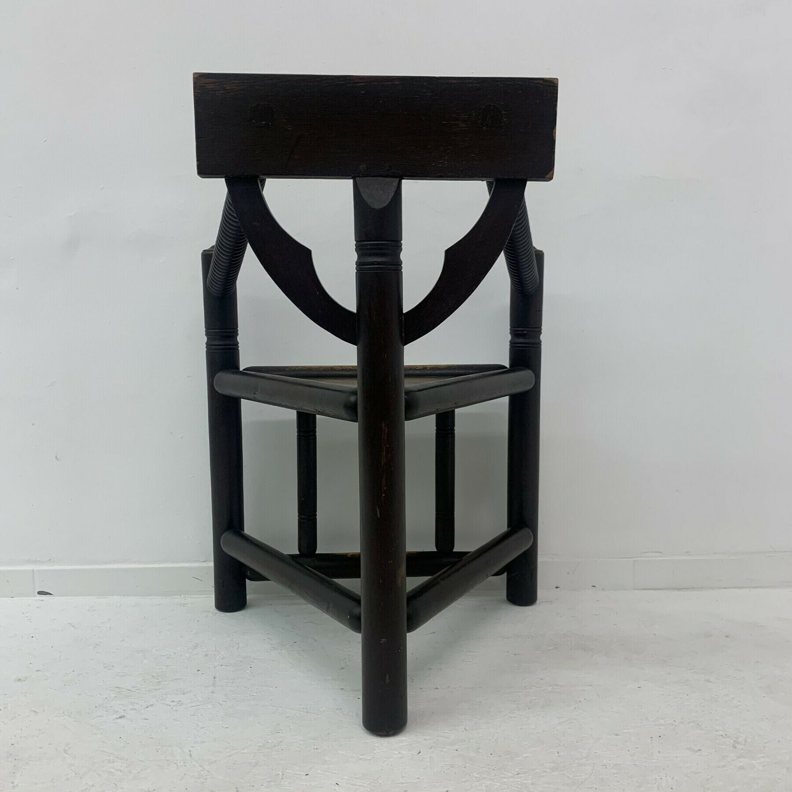 Zweedse Munk Driepoot Fauteuil In Massief Eiken, Ca. Jaren 1960 photo furniture