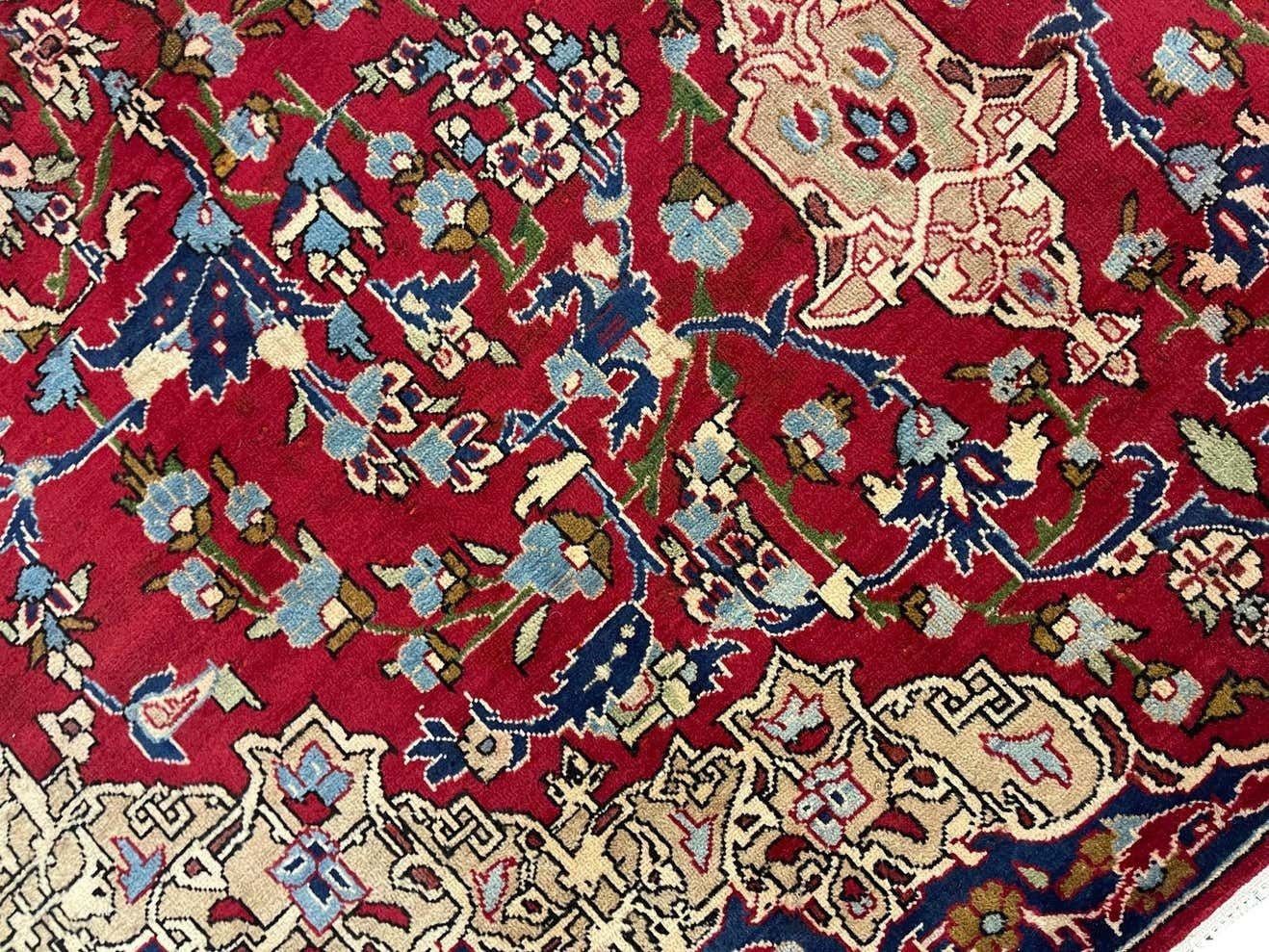 Magnificent Vintage Rug Handmade Carpet Floral Red Wool Oriental Livingroom Rug photo 3650.0