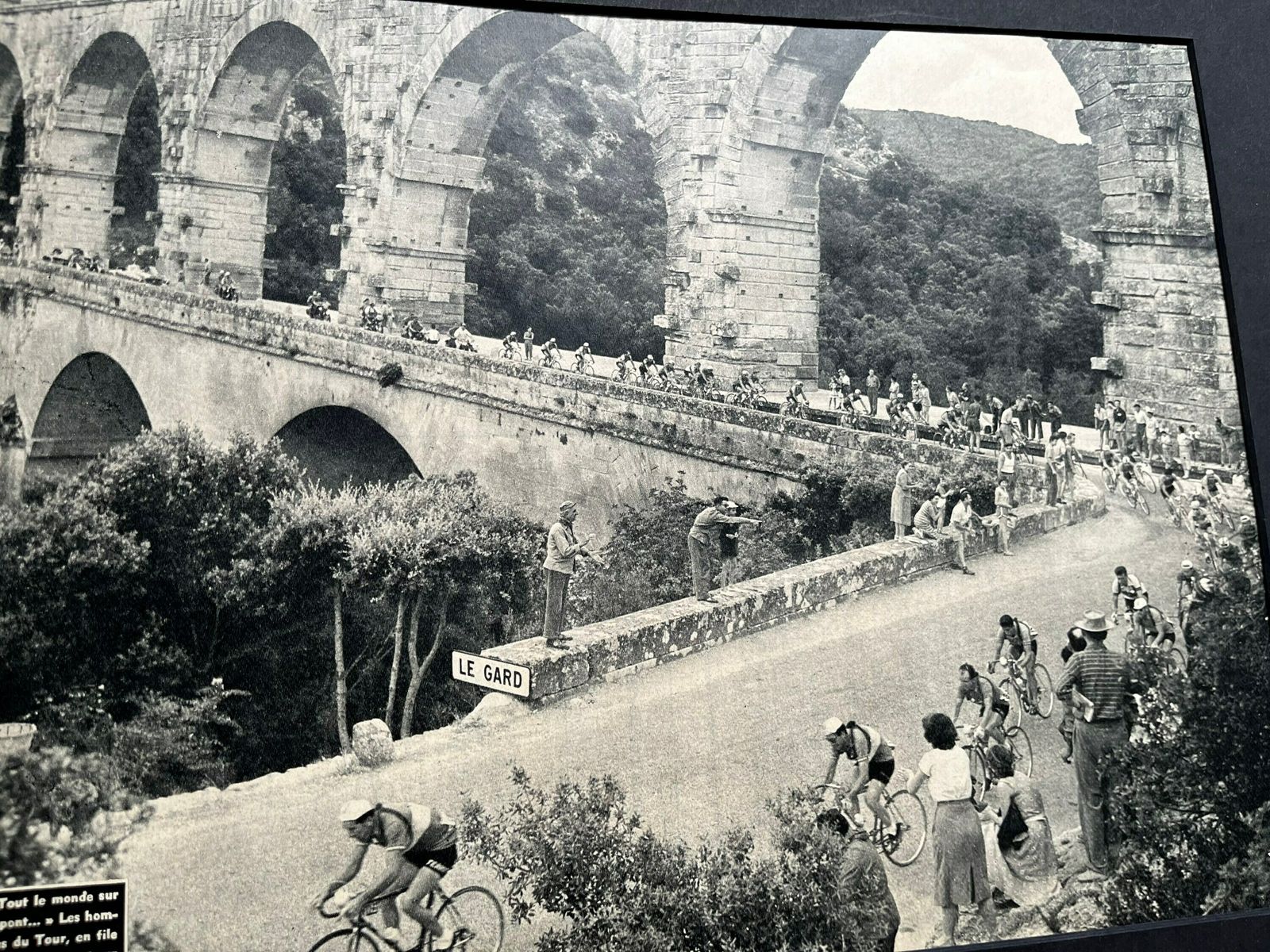 1950s Original Vintage Tour De France Cycling Print photo Art