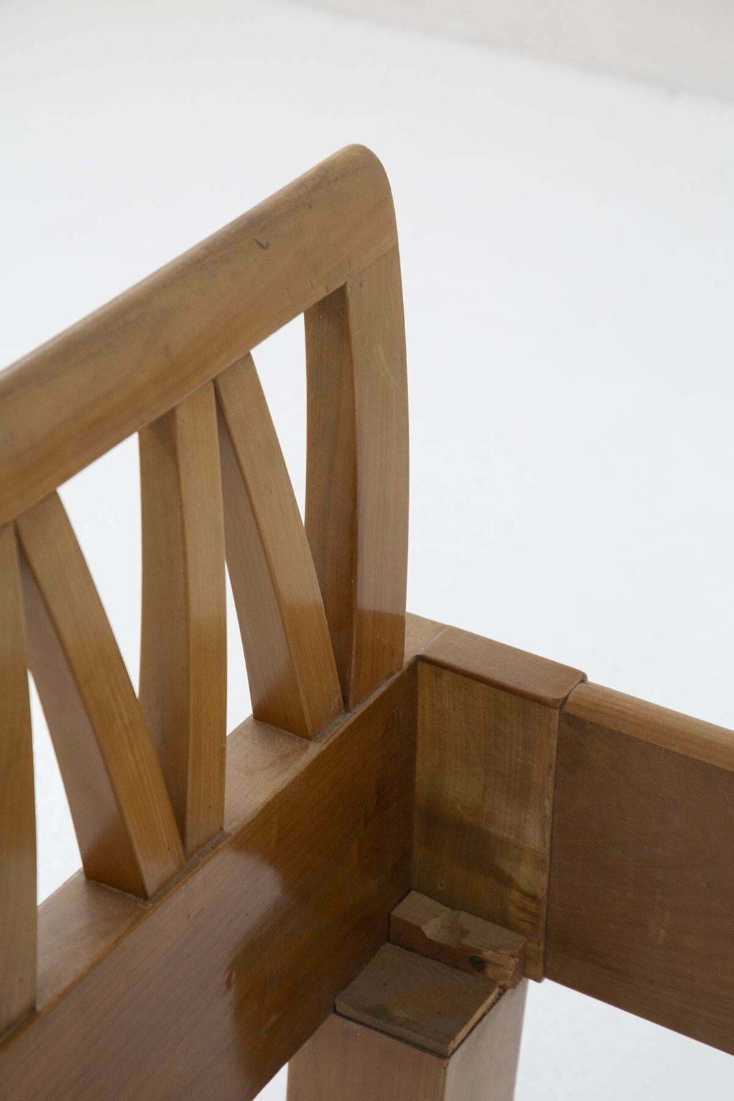 photo buy Ugo Carrà Mid Century Single Bed And Chair
