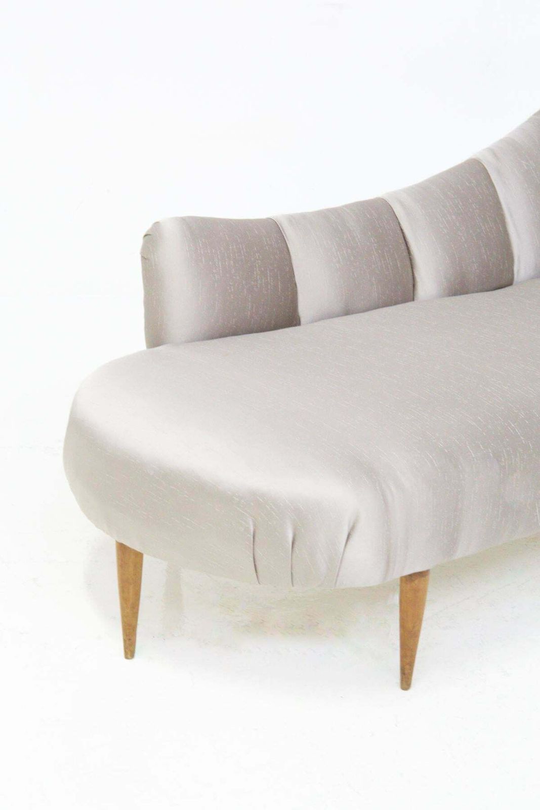 Gio Ponti Mid Century Grey Silk Satin Dormeuse ''Attr.'' photo furniture