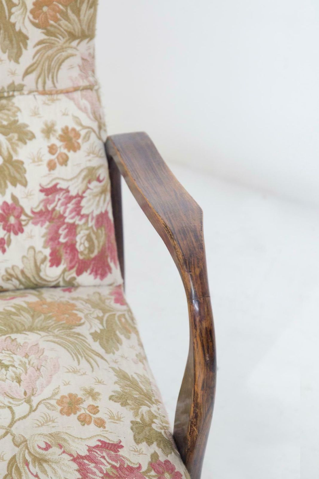 Paolo Buffa Vintage Sofa In Wood And Floral Fabric ''Attr.'' photo vinterior