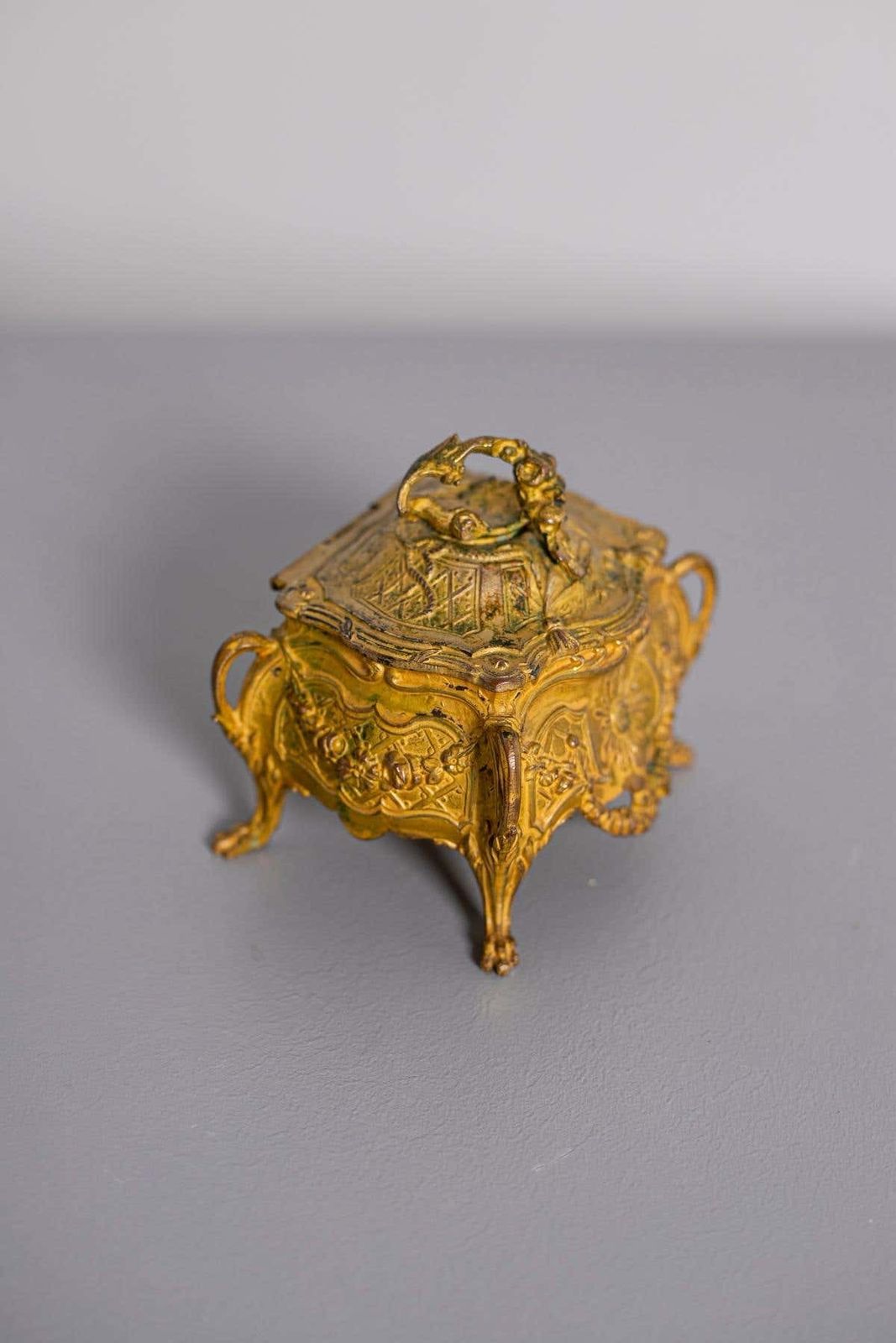 Jewellery Box Gilded Interior With Silk Satin Padding France, Paris, 1800 photo for sale