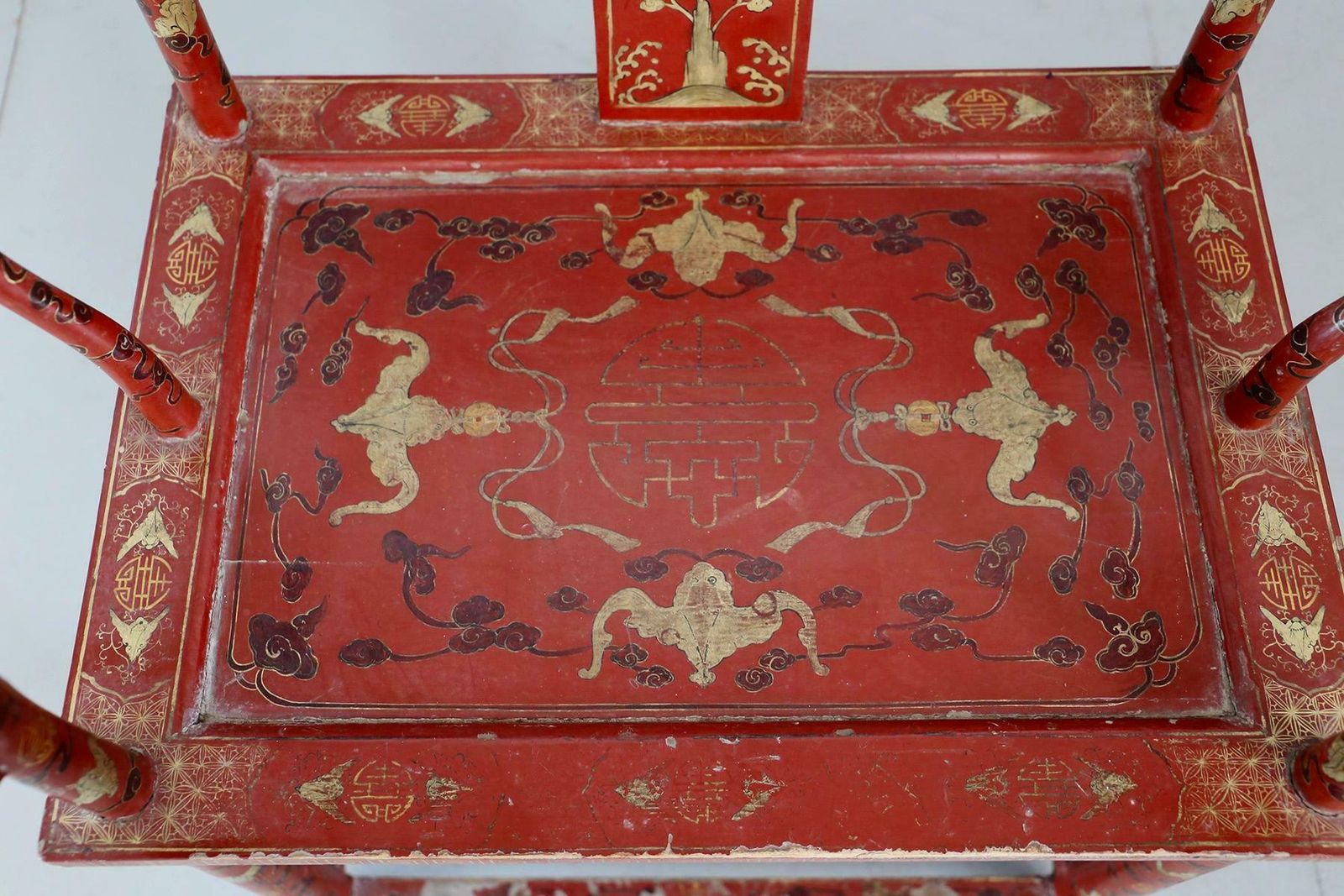 photo furniture Pair Of Chinese Chair In Lacquered Red Wood Of 18th Century