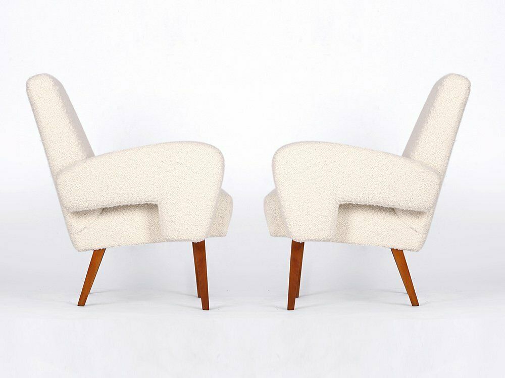 photo furniture Mid Century Boucle Armile Chair, 1960s From Jitona