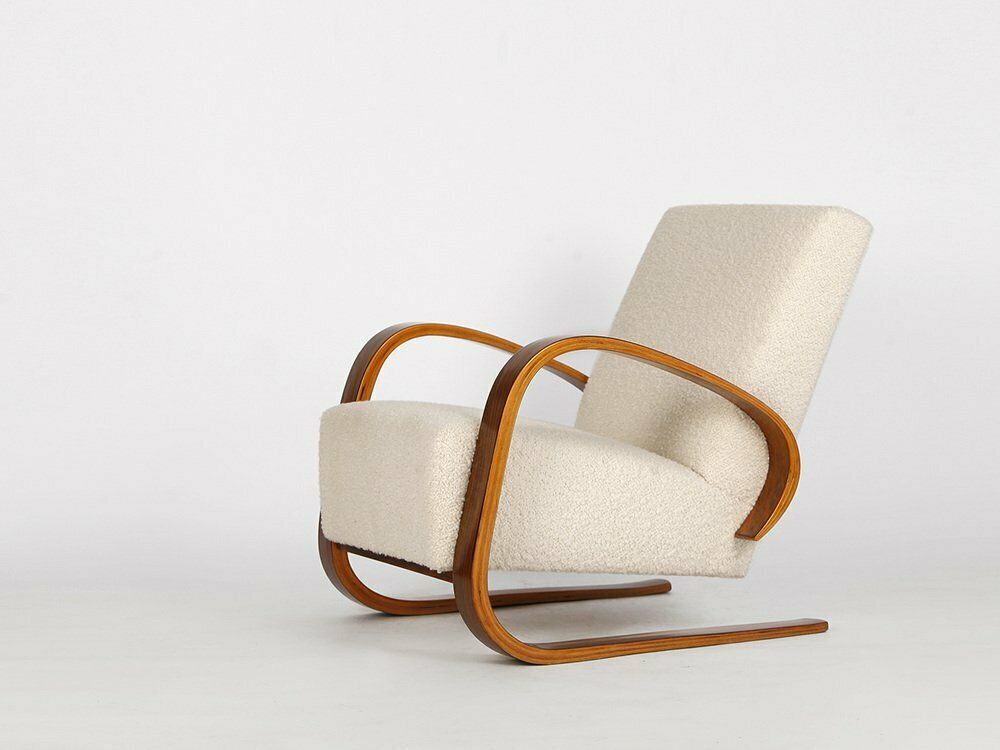 Furniture Cantilever Boucle Lounge Chair By Miroslav Navrátil For Up Závody, 1950s photo